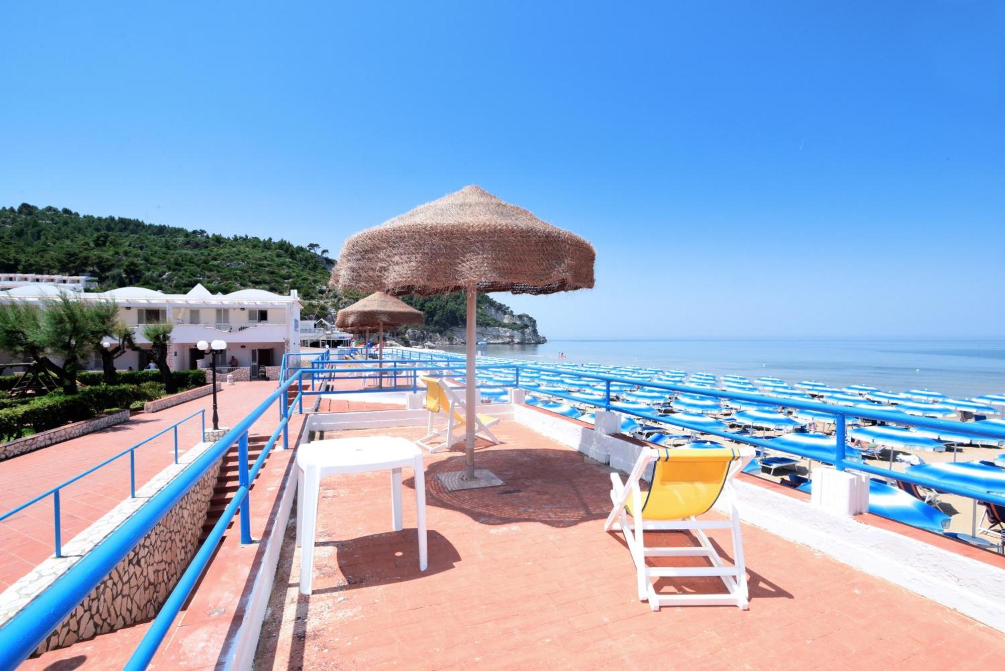 Gemini Luxury Rooms Peschici Exterior foto